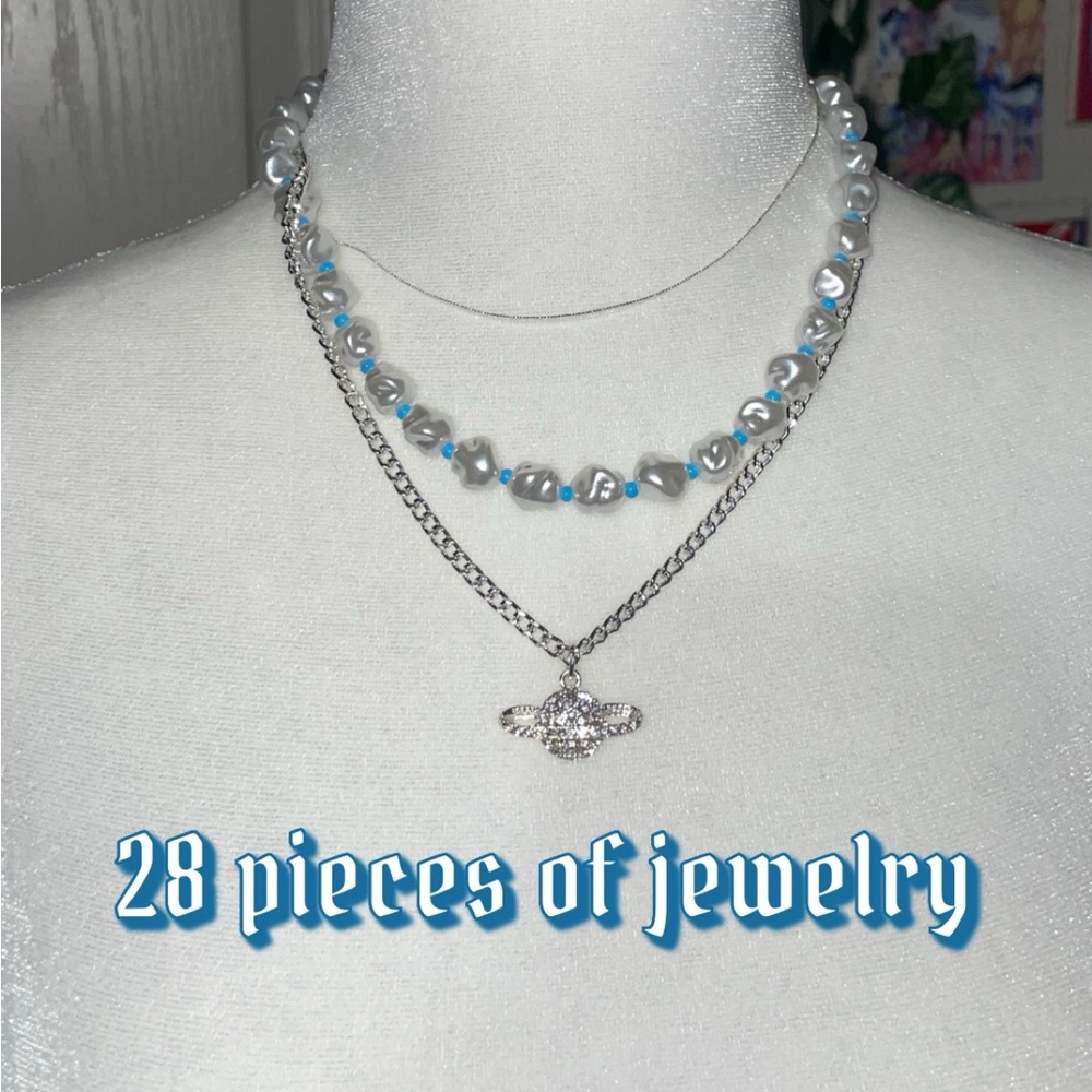 28 pieces of jewelry